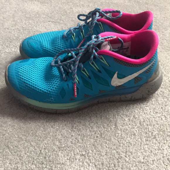 Nike Shoes - Nike Women’s “Missy” Sneakers